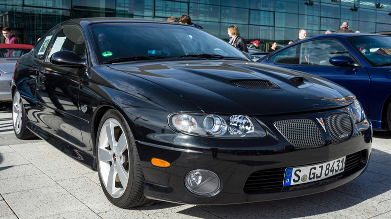 A black 2006 Pontiac GTO on show