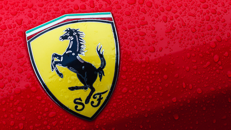 ferrari badge