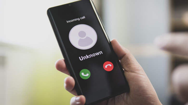 phone showing unknown incoming call
