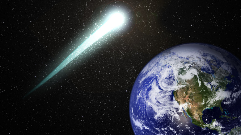 Image of a comet passing by Earth.