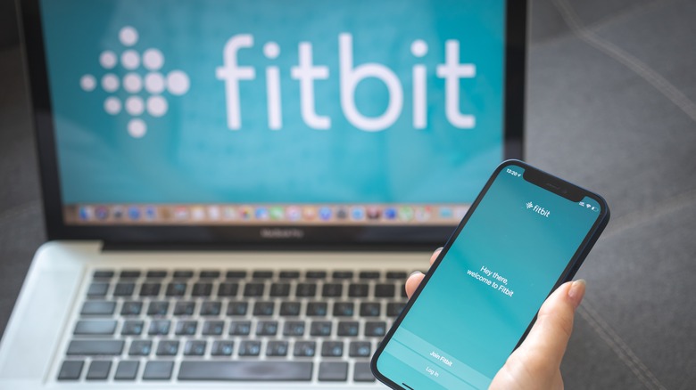 Fitbit Sync smartphone computer