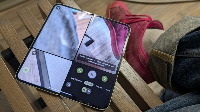 Google Pixel 10 Pro Fold with multi-camera function