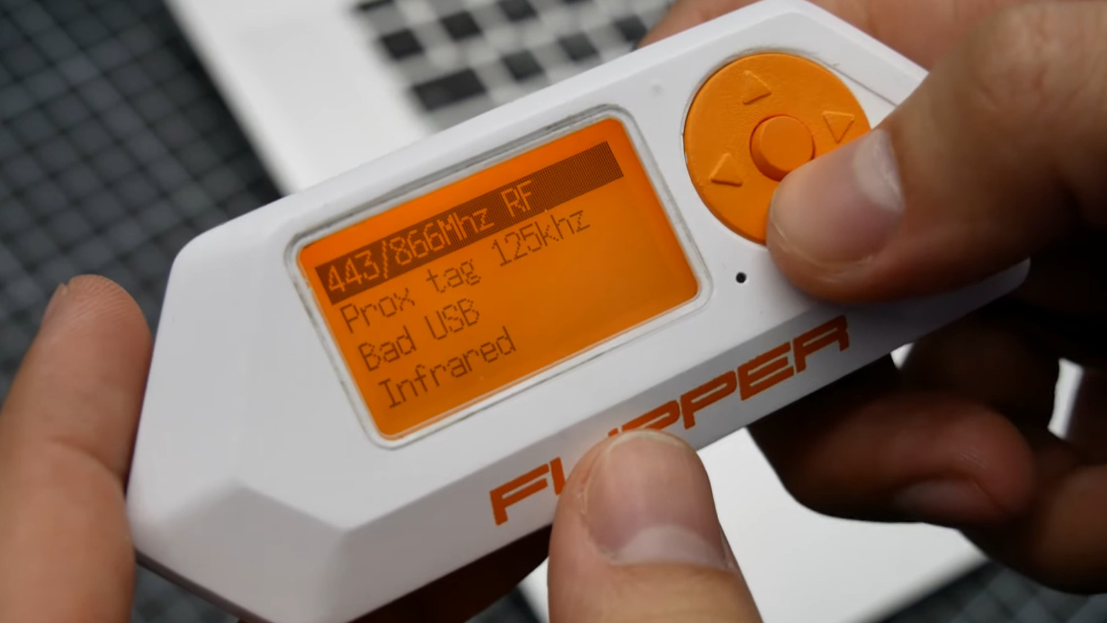 Flipper Zero: Can This Hacking Device Really Do Everything TikTok Says It Can? – SlashGear