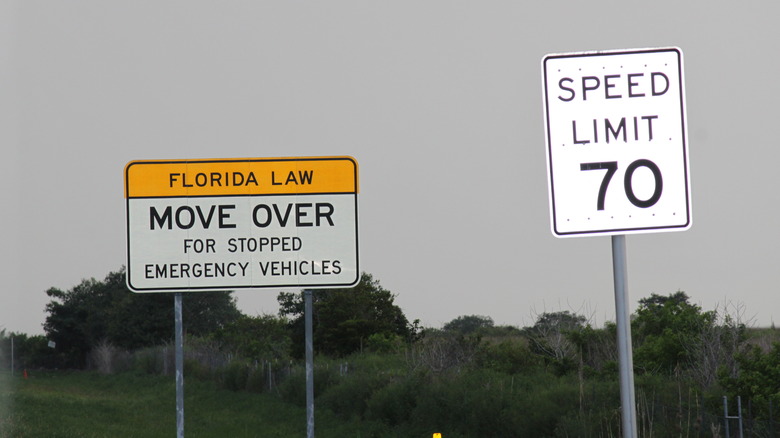 A speed limit sign board in Florida