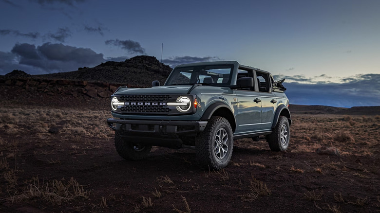 ford bronco badlands