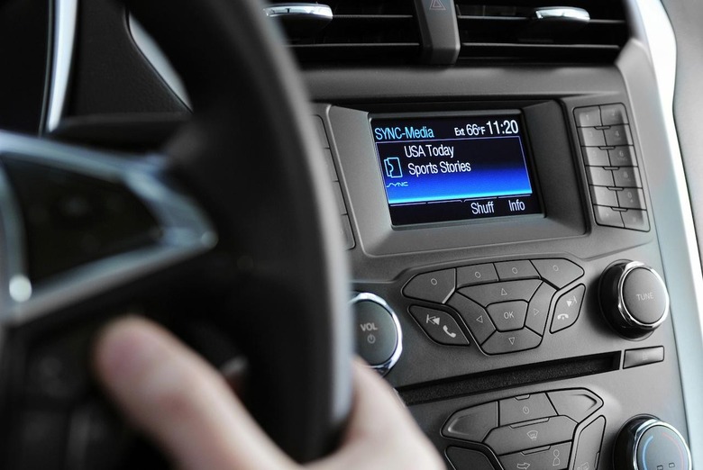 Ford drivers with SYNC® AppLink™