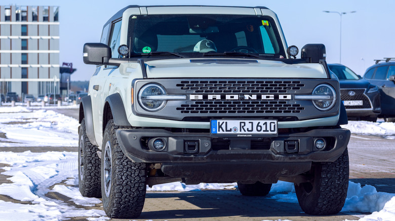 A light gray 2021 Ford Bronco SUV.