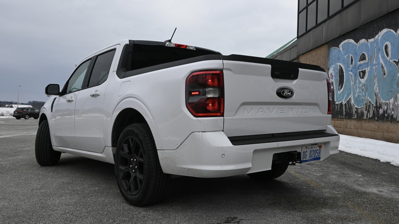 Ford Maverick Lobo rear view