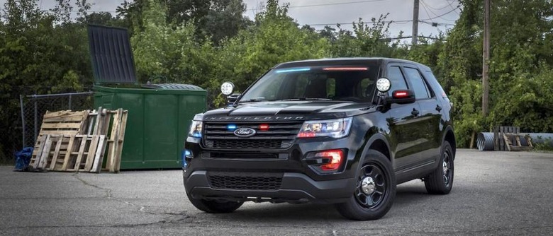 Ford's new police car goes stealthy by hiding the light bar