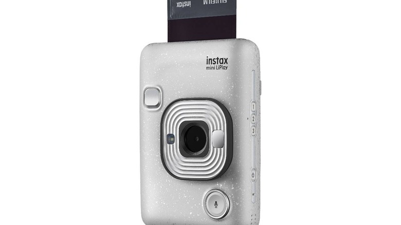 Fujifilm Instax Mini LiPlay Camera Adds Audio To Your Instant Photos -  SlashGear