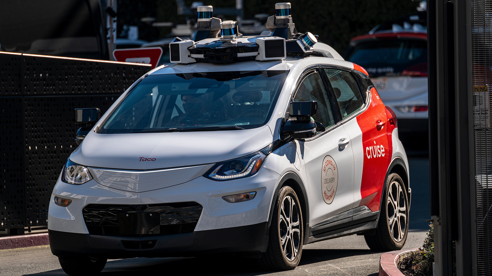 Táxis sem motorista futuristas já estão causando grandes problemas