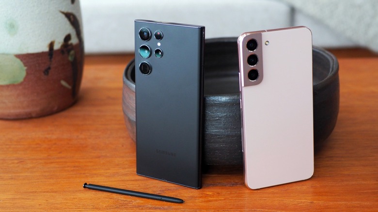 Galaxy S22 Ultra and S22+