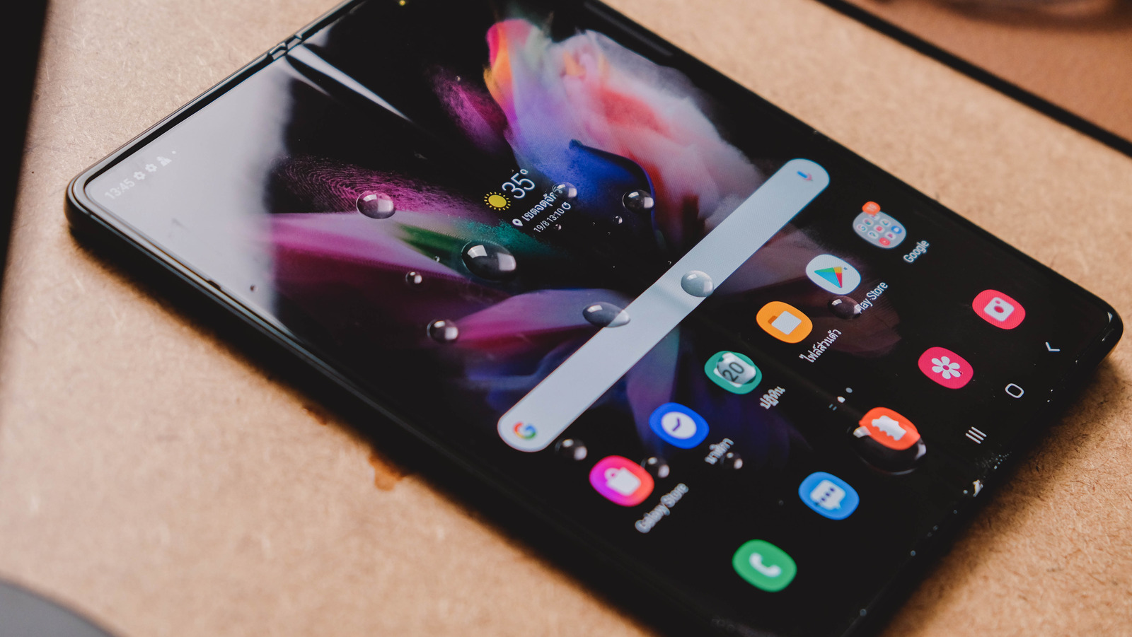 Capas vazadas do Galaxy Z Fold 4 sugerem atualização de design decepcionante