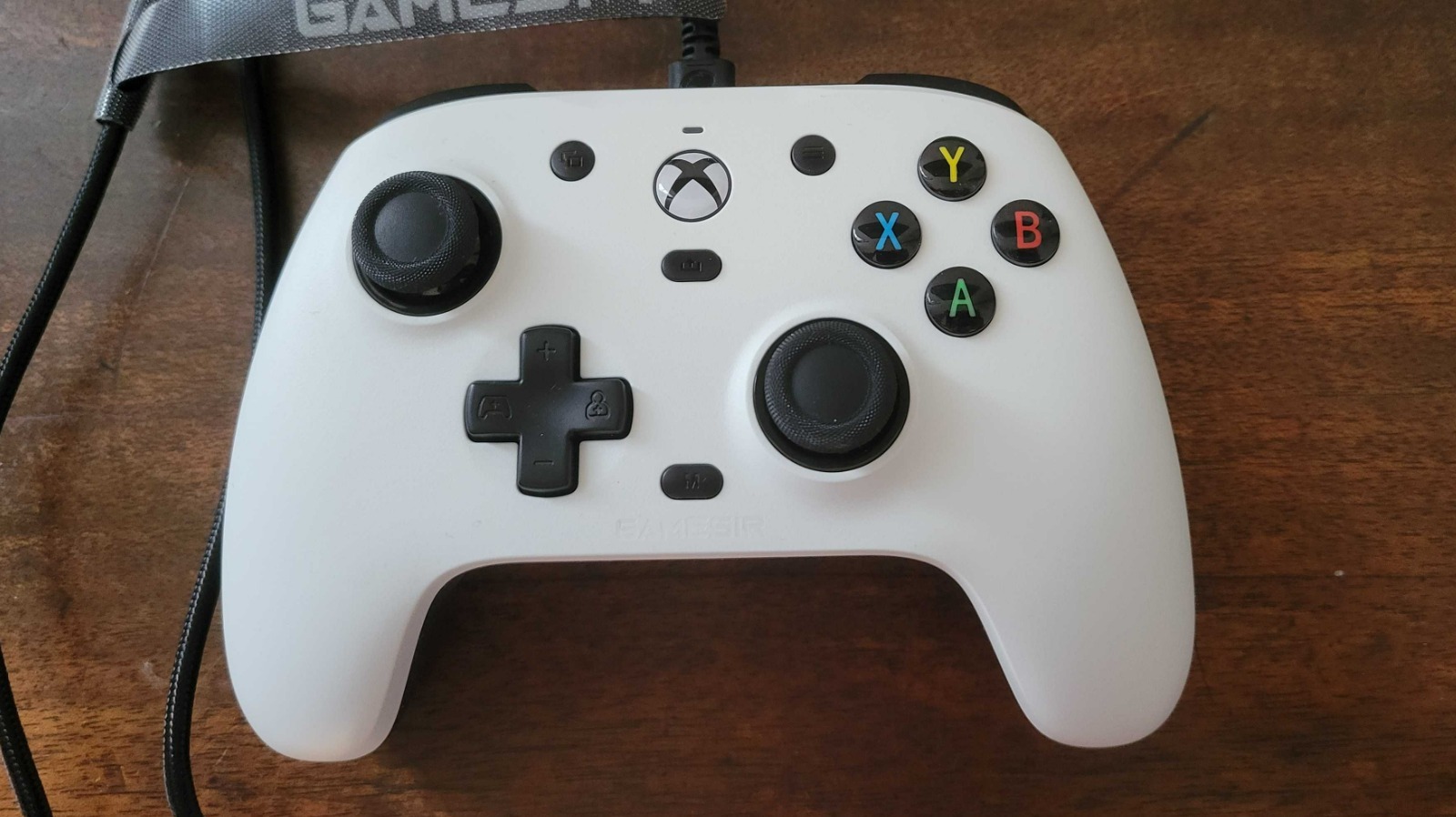 GAMESIR G7 Versus The XBOX Wireless Controller. The DEFINITIVE Comparison.  Which Is BETTER ? 