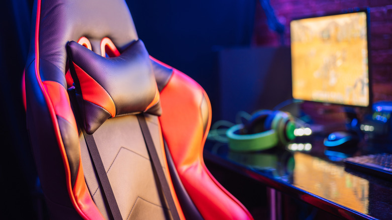 Gaming chair with built in speakers for surround sound