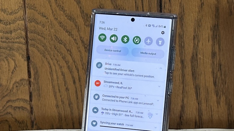 Unknown Driver Alert on smartphone