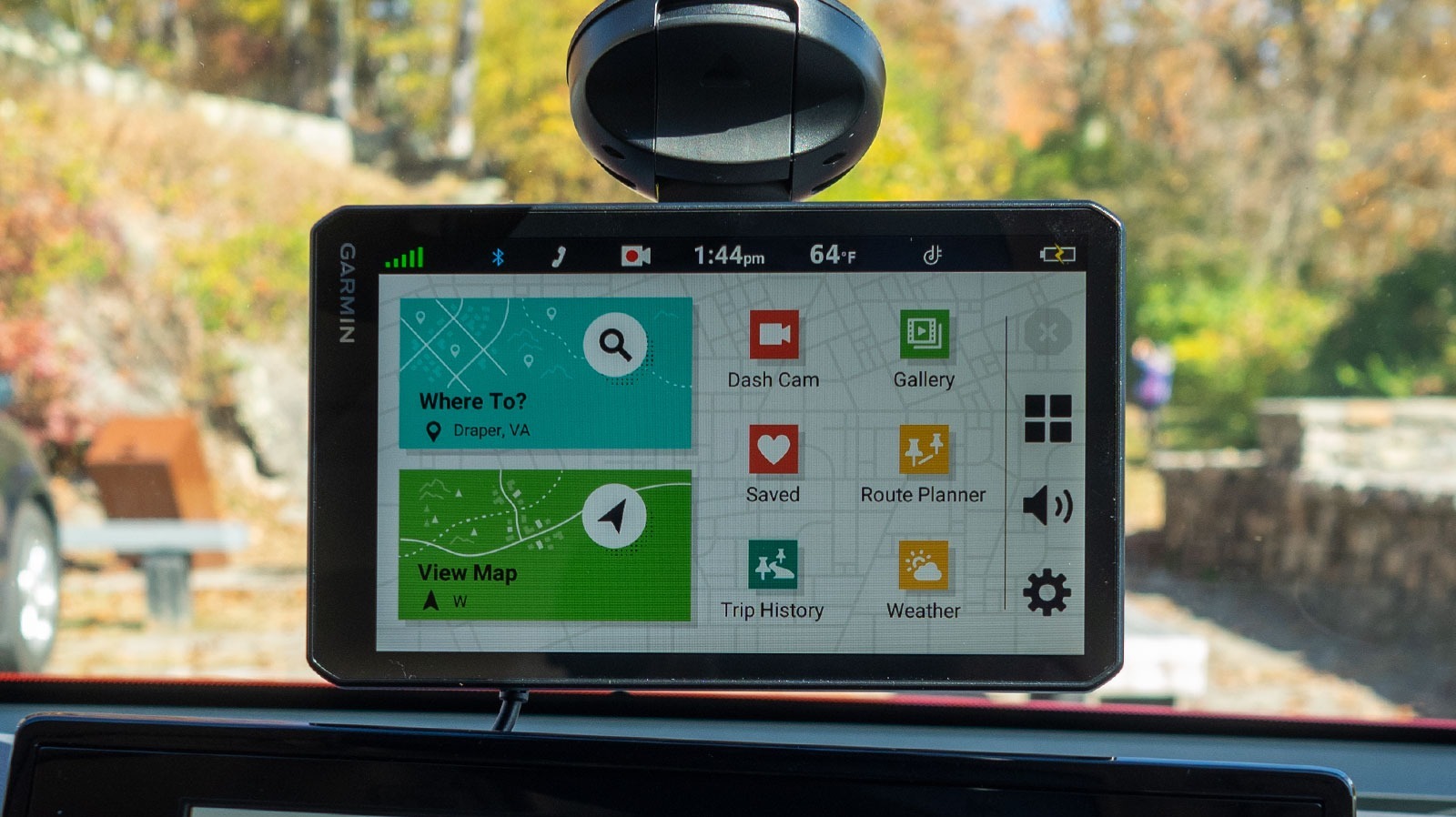 Garmin DriveCam 76 Review: Finally, A GPS Device With A Built-In Dash Camera