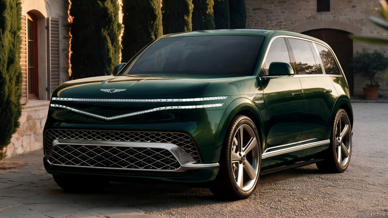 2027 Genesis GV90 SUV front three quarter