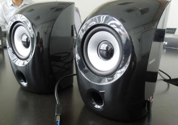 30speaker