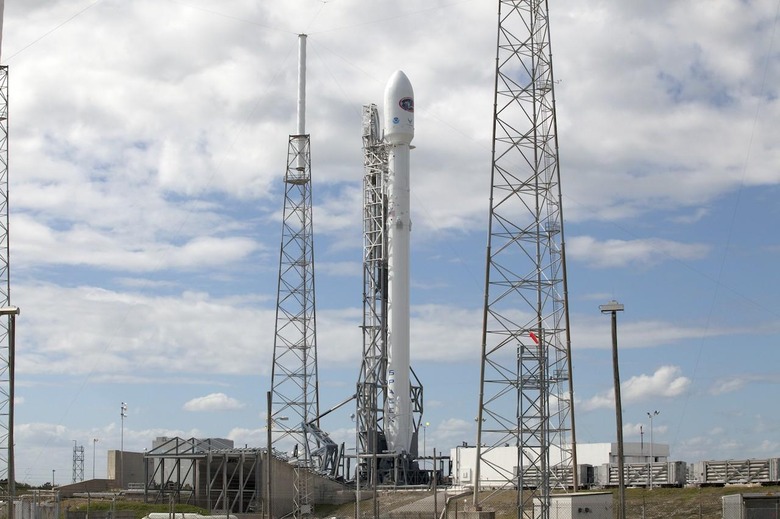 spacex-falcon-dscovr