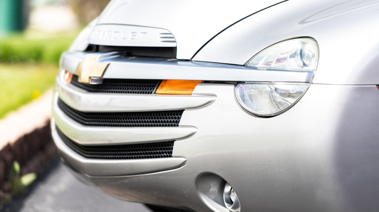 Close-up of a Chevrolet SSR's nose