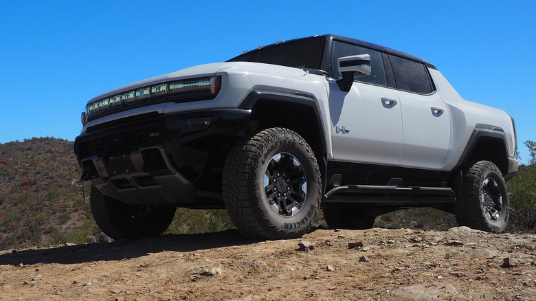 2022 GMC Hummer EV