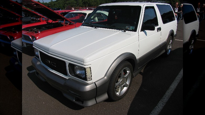 GMC Typhoon SUV