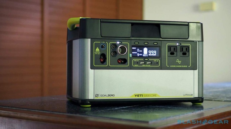 Goal Zero Yeti 1000 Core Review A Fridge Saving Battery For