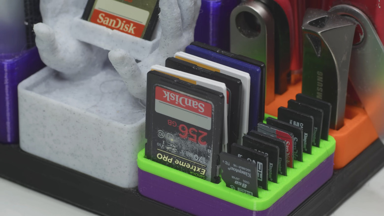 close up of 3D printed SD card holder