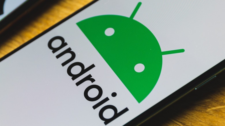 Old Android logo smartphone
