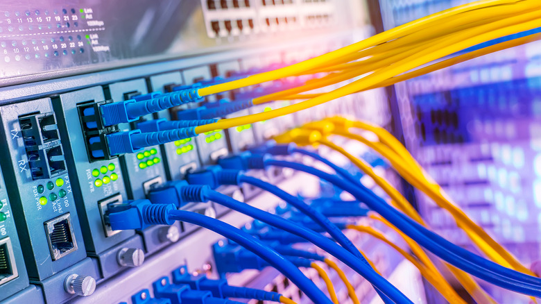 Modem Ethernet cables