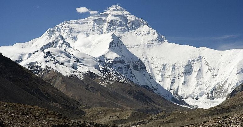 2015-04-27 2 Nepal