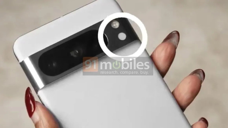 Google Pixel 8 Pro leak