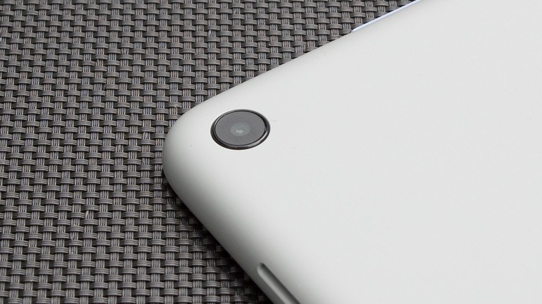 Google Pixel tablet camera