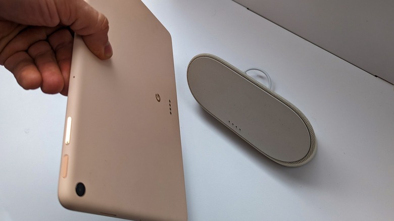 Google Pixel off-dock