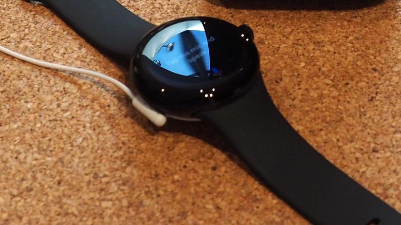 Pixel Watch charging