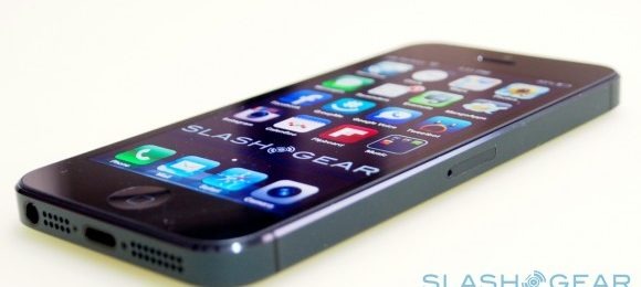 iphone-5-hands-on-slashgear-115-580x2891