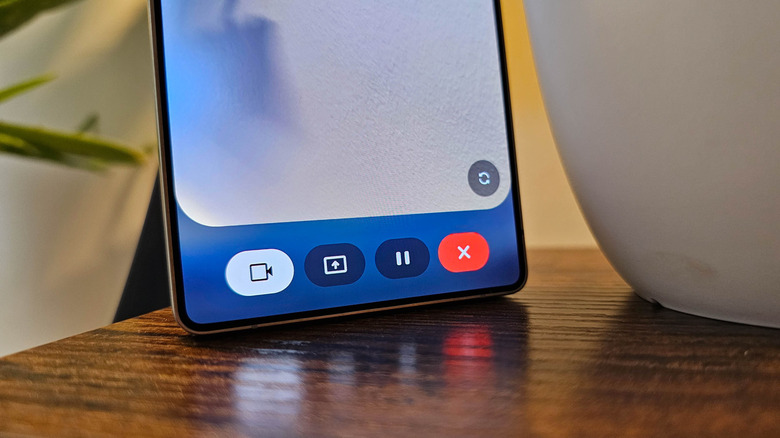 Gemini Live camera sharing on Samsung Galaxy S25 Ultra