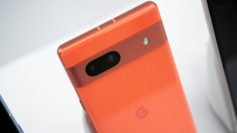 Google Pixel 7a in coral pink  