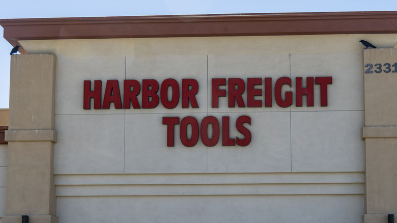 Harbor Freight Tools sign