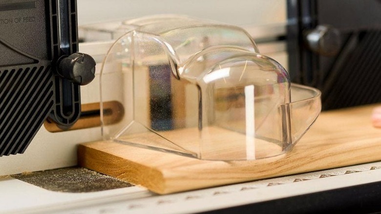 Close up of Bauer Benchtop Routing Table plastic guard