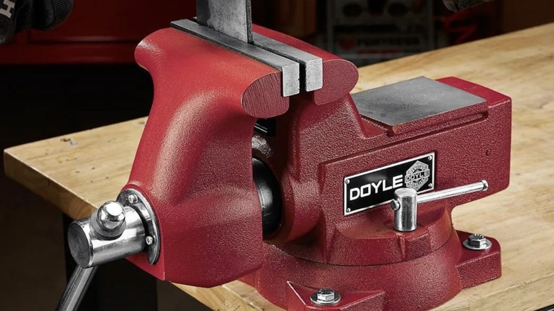 Doyle 6-inch Swivel Vise on a table