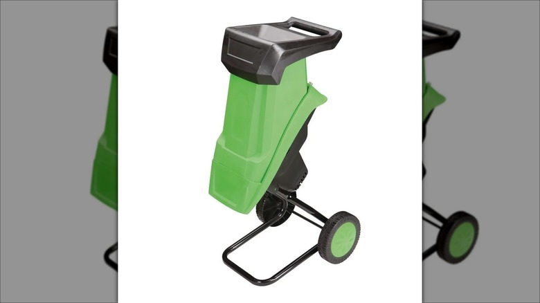 Portland 14 Amp, 1-1/2 in. Capacity Corded Electric Chipper Shredder unplugged