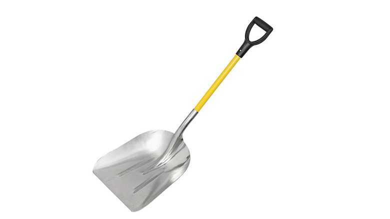 Harbor Freight Tools That ll Help You All Winter Long
