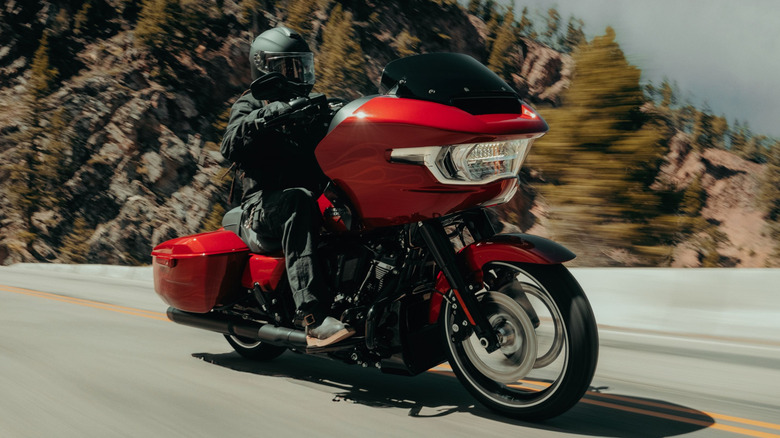 Harley-Davidson Road Glide on the road