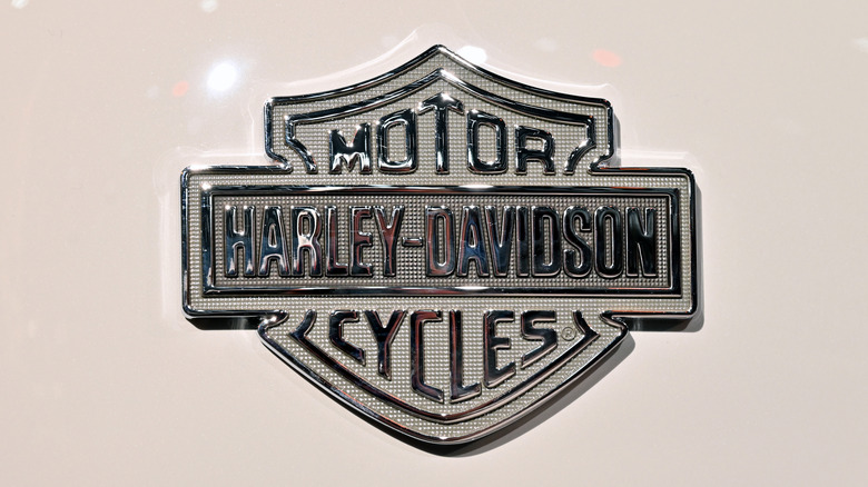 Harley Davidson fuel tank logo decal
