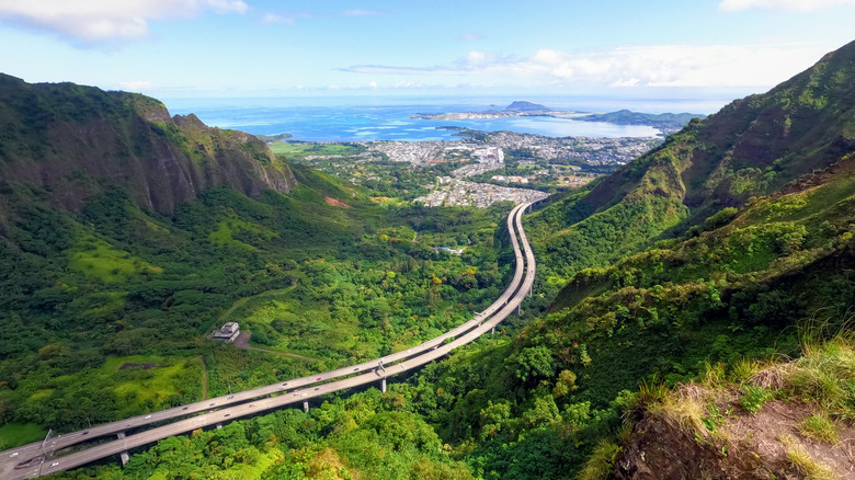 H3 saddle overlooking Kaneohe Bay, Oahu, Hawaii