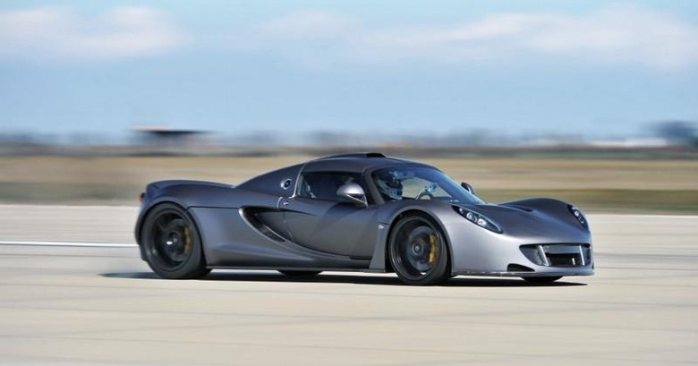 Hennessey Venom GT steals top speed record from Veyron 4