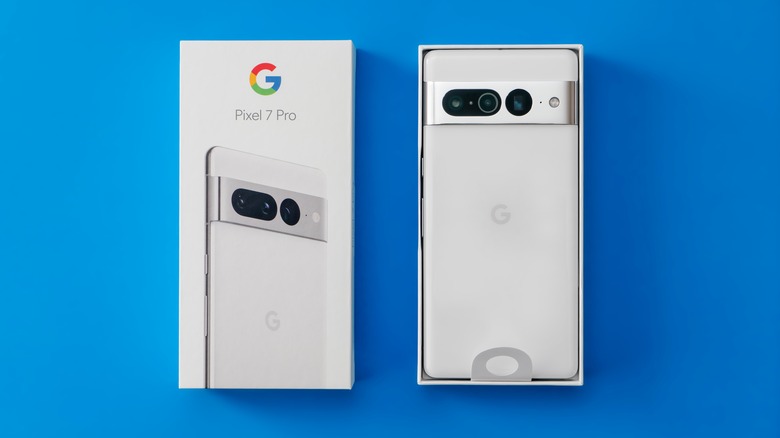 Here Are All The New Features Rolling Out To Pixel Smartphones Today