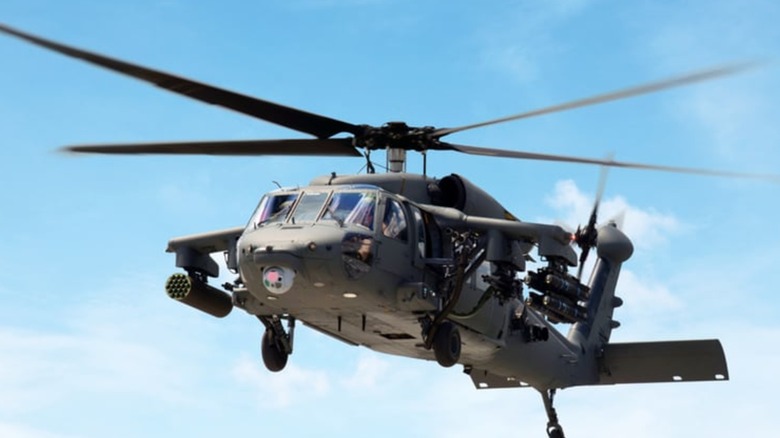 lockheed martin sikorsky black hawk combat helicopter